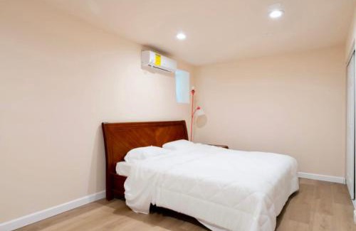 Capitol Hill House | Ocean Grace in Capitol Hill