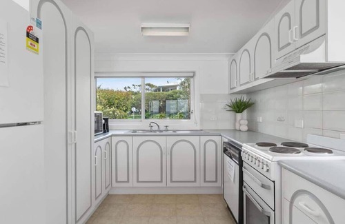 Ulladulla Apartment | Ocean Overlook Summar