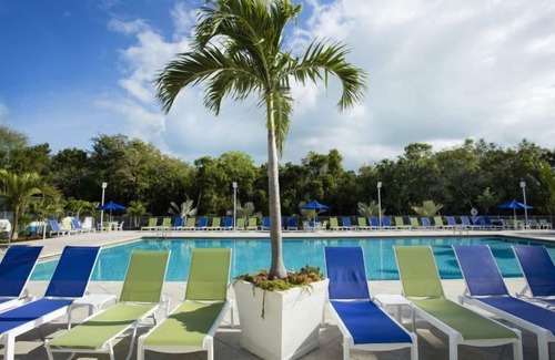 Tavernier Apartment | Ocean Pointe Resort by Interhome