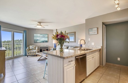 Tavernier Hotel | Ocean Pointe Suites at Key Largo