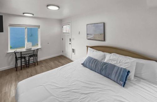 Rockaway Beach House | Ocean Rogue Inn Unit 9