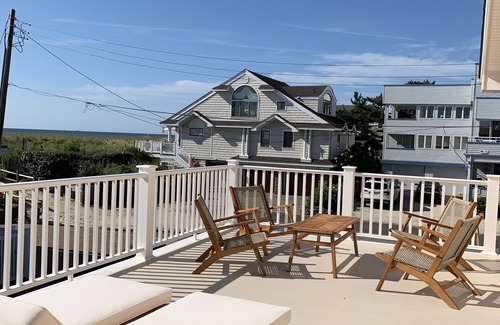 Beach Haven Cottage | Ocean side cottage