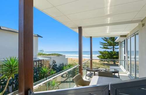 Avoca Beach Apartment | Ocean Sunrise - Magical