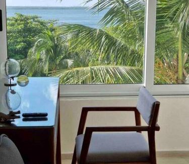 Zona Hotelera Apartment | Ocean Turtle Nest, boutique beach apartment