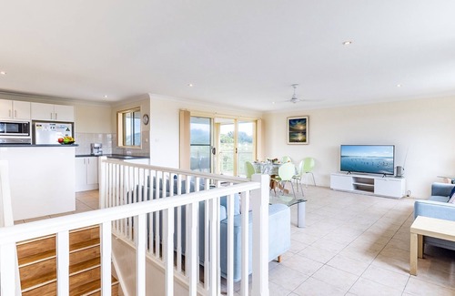 Anna Bay House | Ocean View Anna Bay, 23 Ocean Avenue