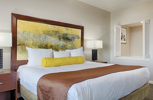 Daytona Beach Resort | Ocean View! Beach-side Sun and Daytona Fun!