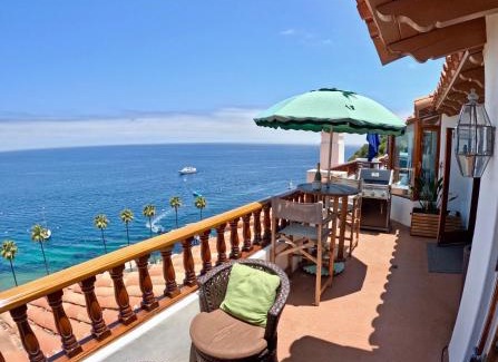 Avalon Villa | Ocean-view Condo W Hot Tub & Golf Cart