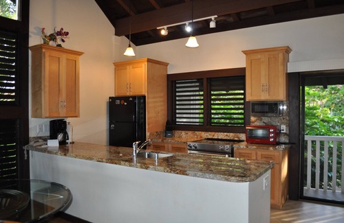 Poipu Condo | Ocean View End Unit Condo #189 Bldg 29 -Free Wifi & Parking Pool Gym BBQ Grill