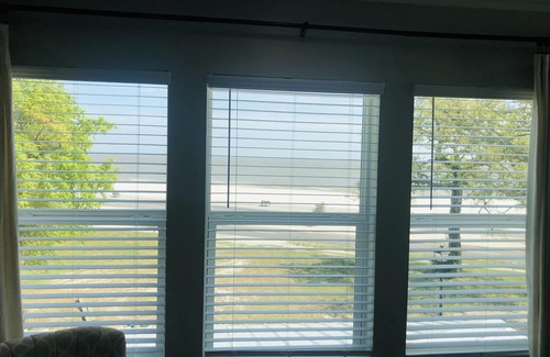 Long Beach House | Ocean view from EVERY room? Welcome to The Beach House! 3bed 3bath!