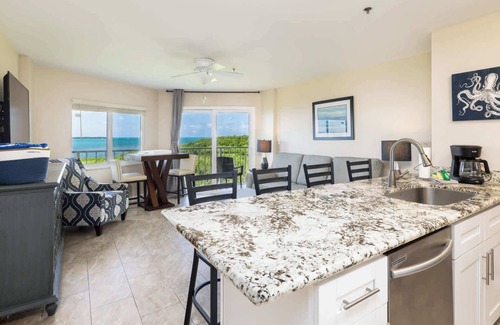 Tavernier Condo | Ocean View Gem Ocean Pointe 3406 2BA/2BR King/Queen