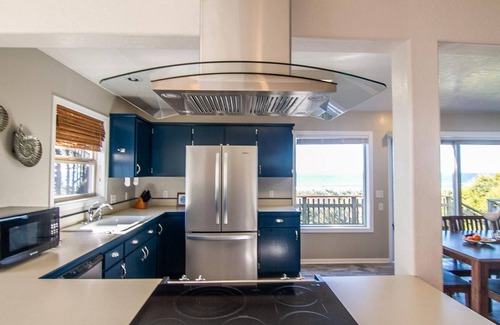 Waldport House | Ocean View Home with Hot Tub, Dog Friendly!