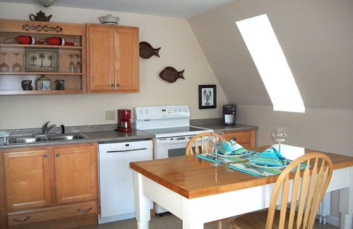 Ellsworth Apartment | ✮ OCEAN-VIEW, SPACIOUS Apt - Acadia National Park, Bar Harbor, MDI, Ellsworth ✮
