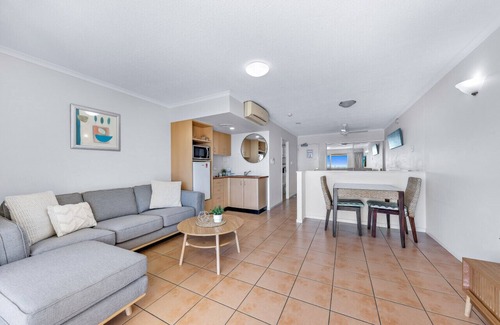 Airlie Beach Apartment | Ocean View studio unit