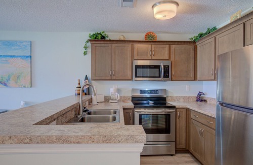 North Topsail Beach Condo | Ocean view condo with a pool, hot tub, tennis, washer/dryer & central AC