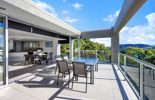 Hamilton Island Apartment | Ocean View Villa -01