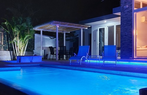 Montanita House | Ocean View Villa in Montañita