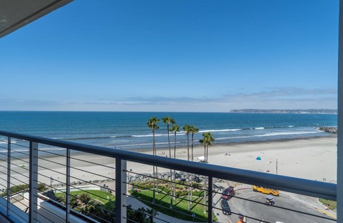 Coronado Condo | Ocean Views Everywhere, Corner Unit in La Sierra, 6th Floor
