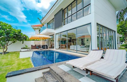 Ngu Hanh Son Villa | Ocean Villas Beach Resort