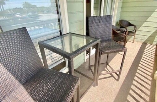 Isle of Palms Condo | Oceanfront 1st Floor Condo! Community Pool & Fishing Pier! In the Heart of IOP!