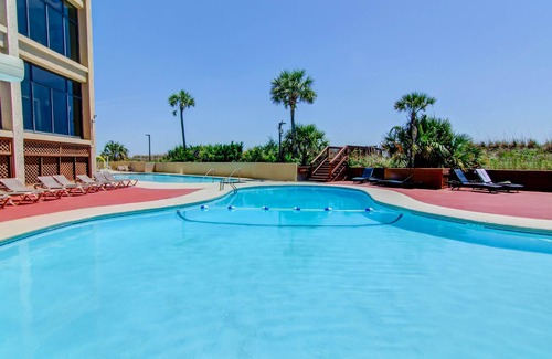 Windy Hill Resort | Oceanfront 2 Bedroom Condo w/Amazing View + Official On-Site Rental Privileges