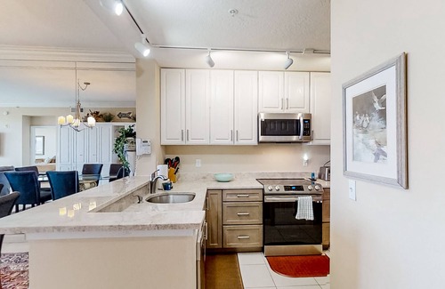 Amelia City Condo | Oceanfront, 2nd-Floor Condo with Balcony, HDTVs, WiFi, AC & Shared Pool