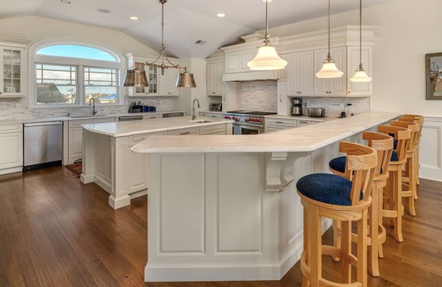 North Beach House | Oceanfront 7000 sq ft home, 6ensuite bedrooms, heated pool, outdoor deck/kitchen