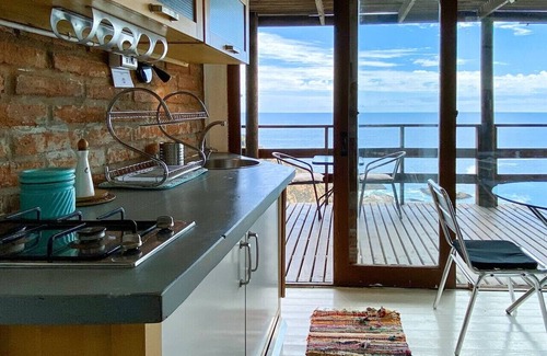 Tunquen Cabin | Oceanfront Apartment Estudio Acantilado