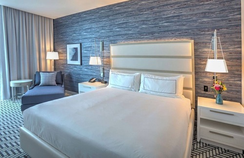 Central Beach Hotel | Oceanfront Balcony Stay Near Las Olas Art Galleries, Shops, and Restaurants
