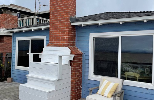 Silver Strand House | Oceanfront Beach House on Sand. Welcome to the Hula Hut!