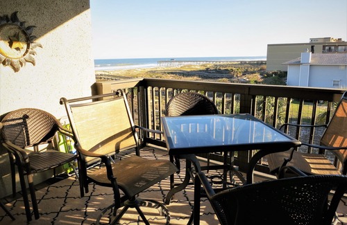 Fernandina Beach Condo | Oceanfront Condo recently renovated with 2 KING Beds, Pool & Wifi