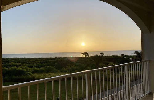 Palm Coast Condo | Oceanfront Condo, Private Balcony