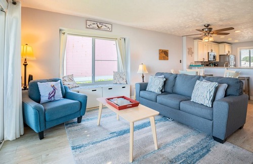Kure Beach Condo | Oceanfront Condo with 3+ Pools - Ocean Dunes 205