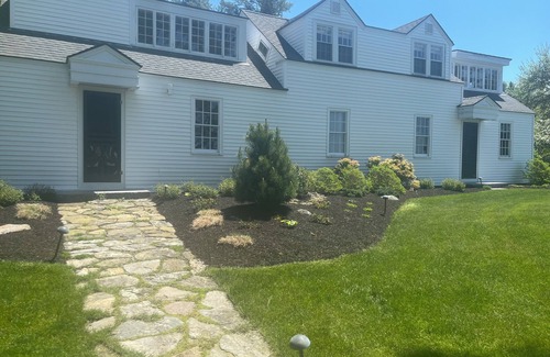 Isle of Springs Cottage | Oceanfront cottage Barters Island, Boothbay, ME
