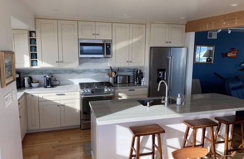 Westside Santa Cruz House | Oceanfront, family friendly, close to Natural Bridges and Boardwalk: