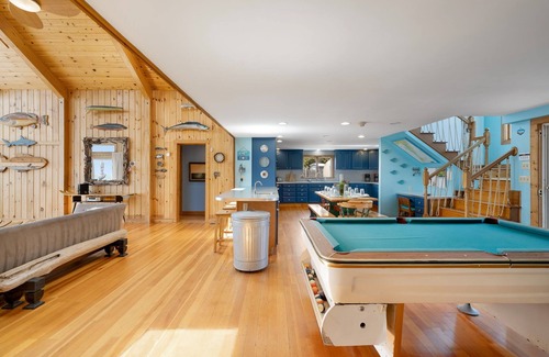 Dennis Port House | Oceanfront five bedroom home with access to shared/private beach
