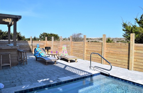 Salvo House | Oceanfront! Heated Pool! Wood Floors! Game Room!