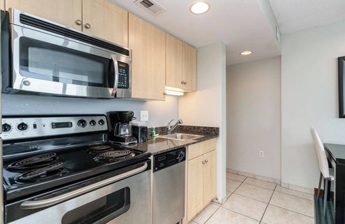 Downtown Myrtle Beach Condo | Oceanfront Luxury Awaits – 6th Floor Condo at Oceans One Resort