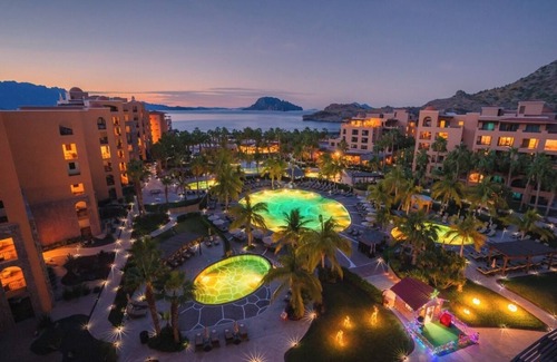 Loreto Apartment | Oceanfront Luxury Villa del Palmar at the Islands of Loreto, Spa & Golf Course.