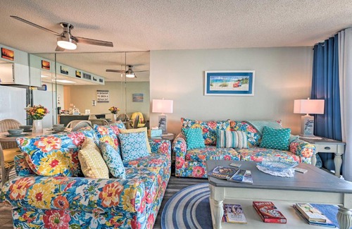 Garden City Apartment | Oceanfront Oasis with Deck and Resort Beach Access!