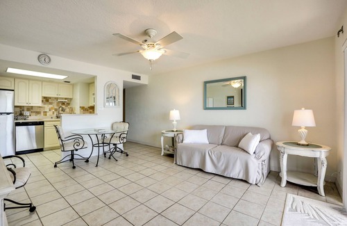 Ormond-by-the-Sea Condo | Oceanfront Ormond Beach Condo: Community Perks!