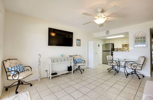 Ormond-by-the-Sea Condo | Oceanfront Ormond Beach Condo: Community Perks!
