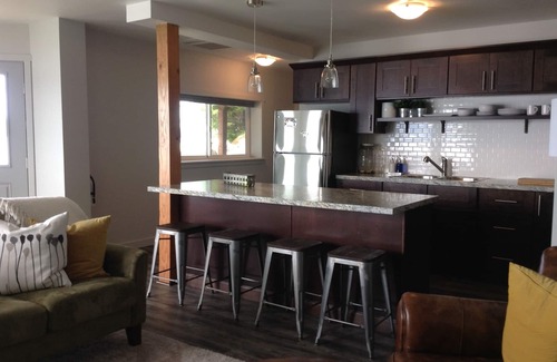 Sitka Apartment | Oceanfront! Otter's Den A Coastal Retreat at Raven's Roost