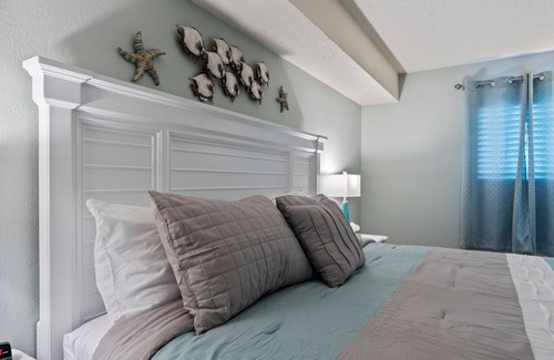 Crescent Beach Resort | Oceanfront Paradise Beachfront resort style amenities w/NO Hidden Resort Fees!