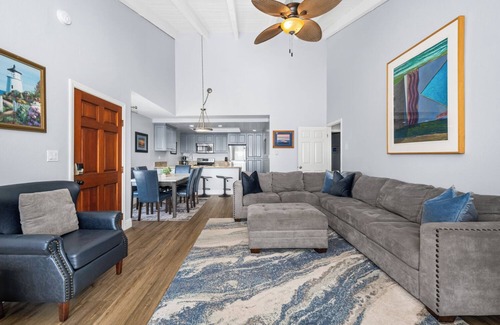 Newport Beach Apartment | Oceanfront Paradise with Private Beach Access