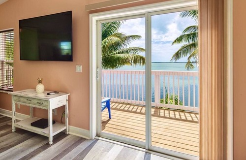 Bay Point House | Oceanfront Paradise! (15 minutes from Duval)