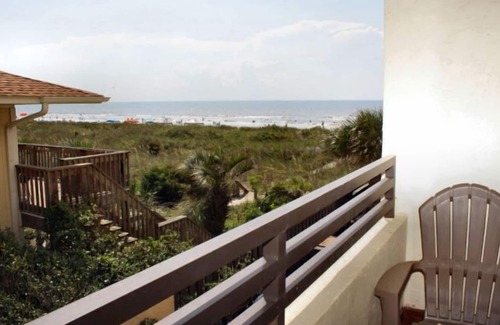 Crescent Beach Condo | Oceanfront Pet Friendly 3 BR Condo