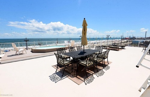 Seaside Heights Apartment | Oceanfront Seaside Heights Boardwalk Penthouse
