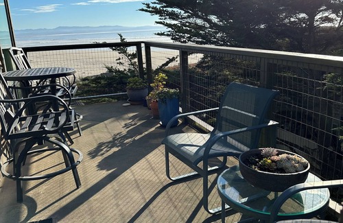 Watsonville Condo | Oceanfront Very Private Condo - 48 Pelican Point - Pajaro Dunes on Monterey Bay