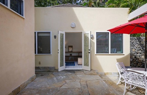 Kailua-Kona Villa | Oceanfront Villa at Alii Point with AC & Private Pool