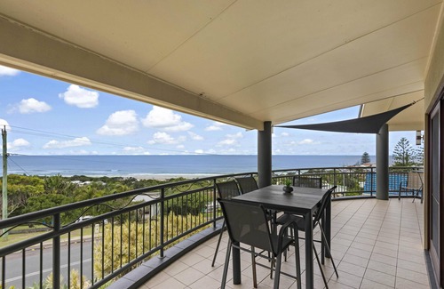 East Ballina House | Oceanic 3 - Luxury Apartment with Stunning Ocean Views & Wifi